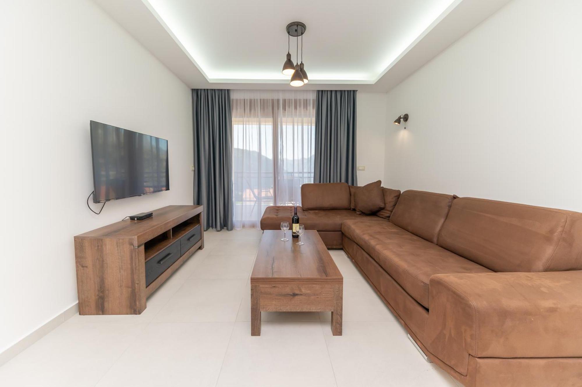 Red Hill Apartment Kotor Bagian luar foto