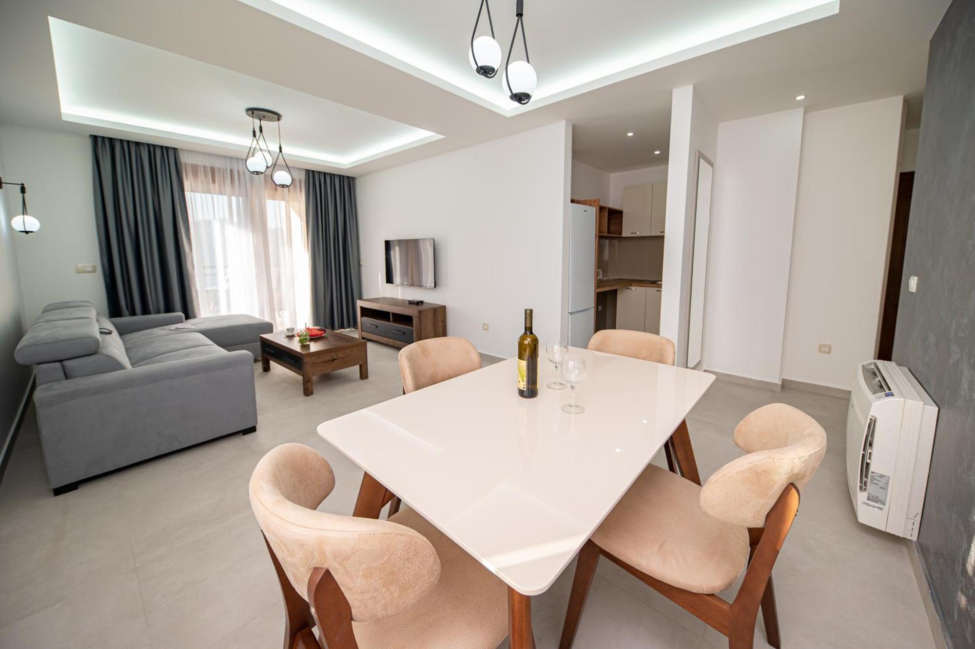 Red Hill Apartment Kotor Bagian luar foto